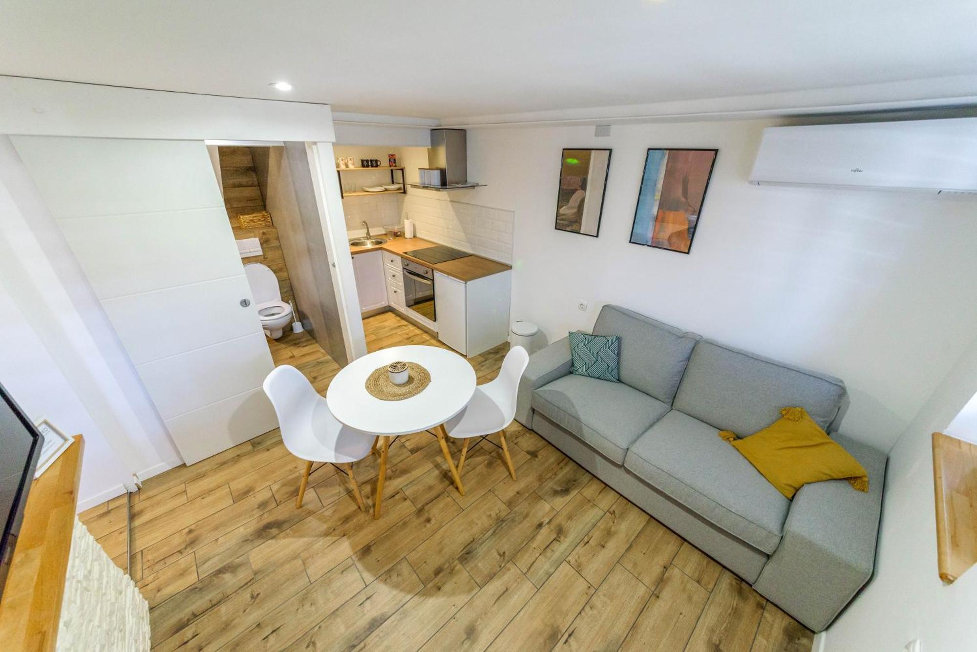 Apartment Roko *